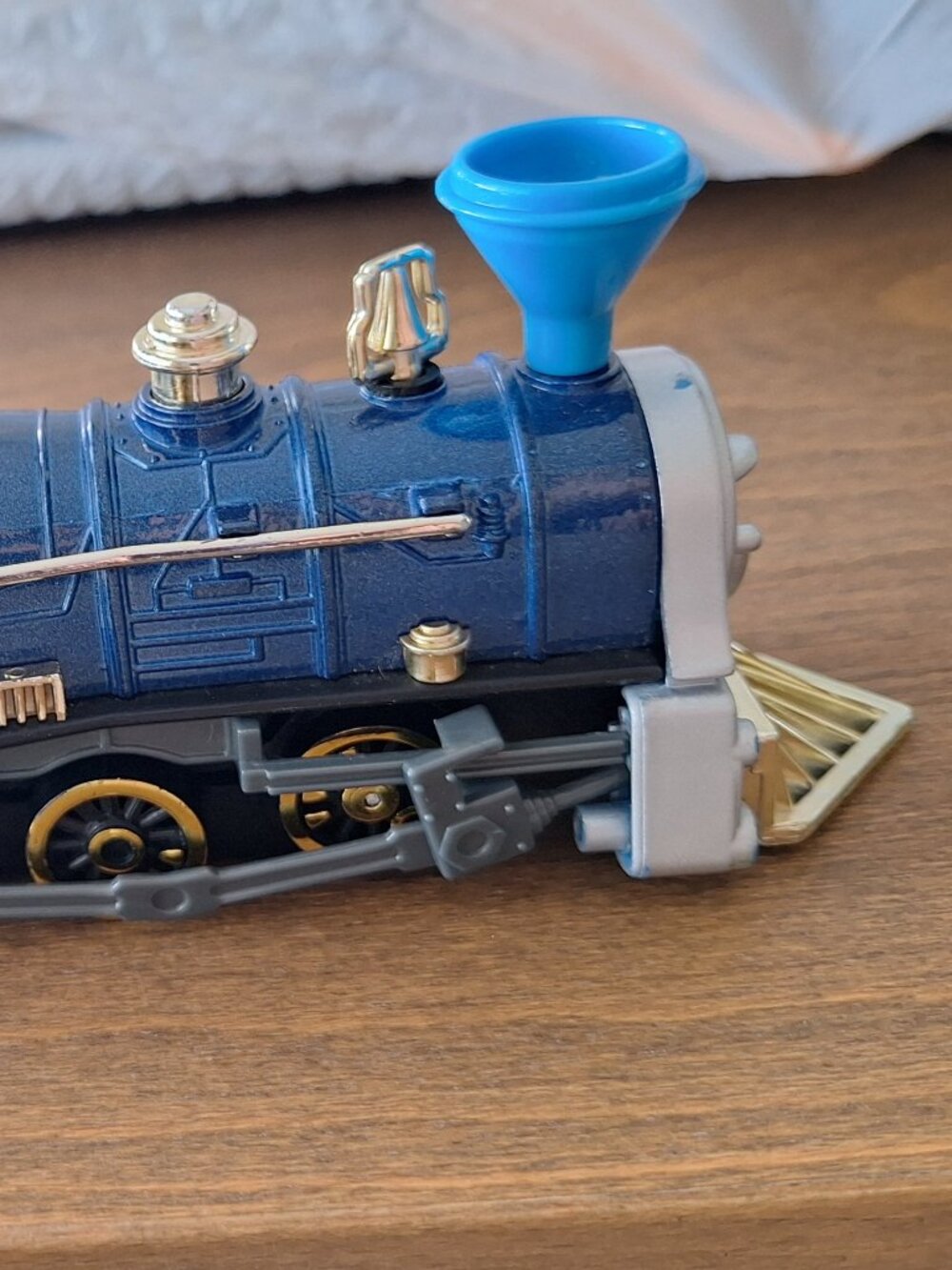 Toysmith Toy Engines